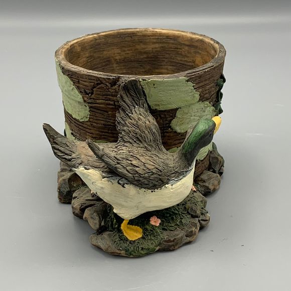 Vtg Resin Flapping Wing Duck Barrel Planter Kitschy Grannycore Cabin Lake House - Picture 2 of 6